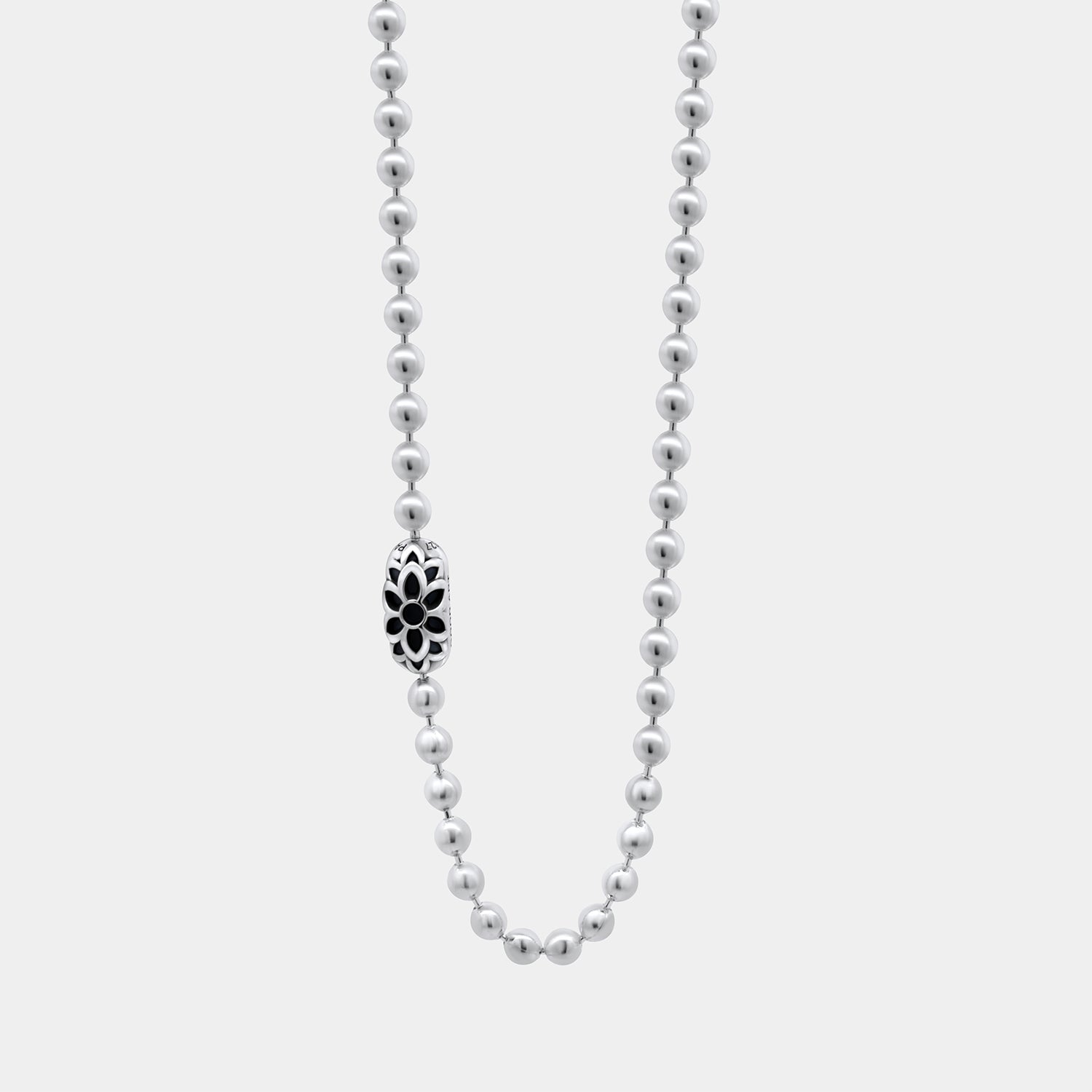 Poplock Necklace | Triple Cutout