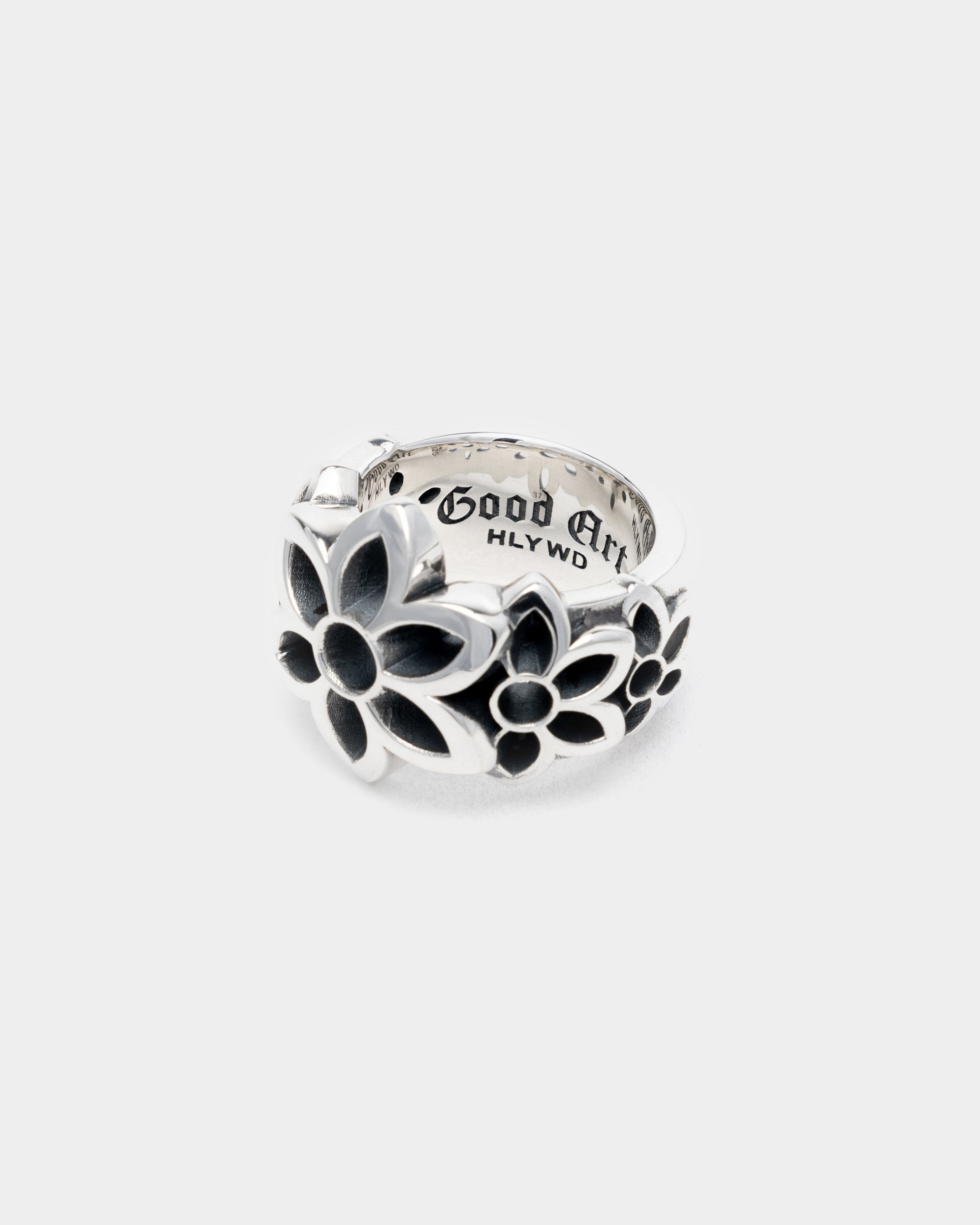 珈*琲様 GOOD ART HLYWD クラブリング 18号 ダイヤモンド付き MODEL-18-RING-LARGE-CLOSE-UP-