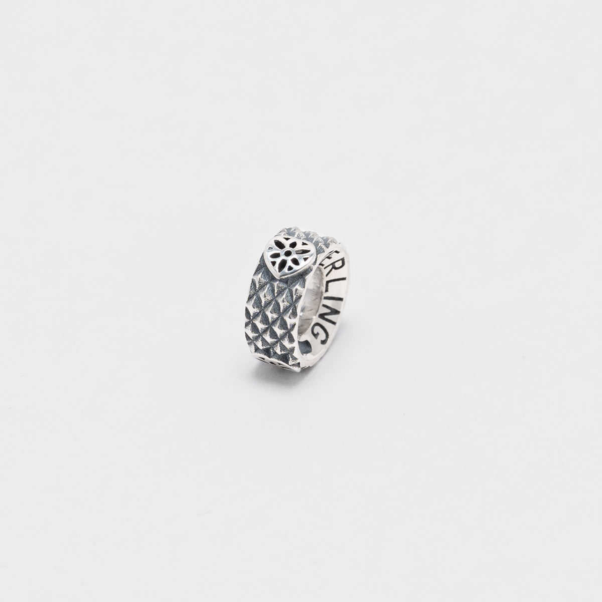 Rondel | Rosette Heart