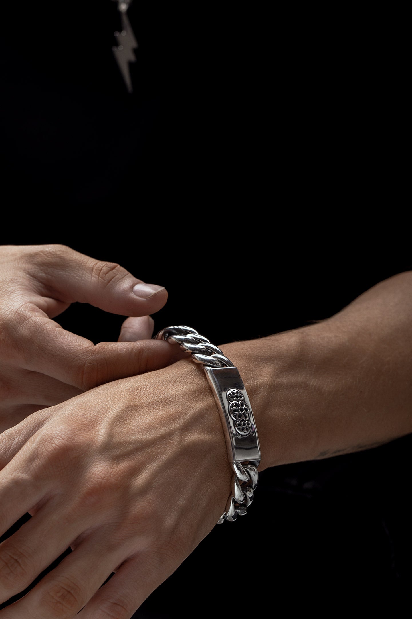 B & T ID Bracelet | Triple Rosette - A