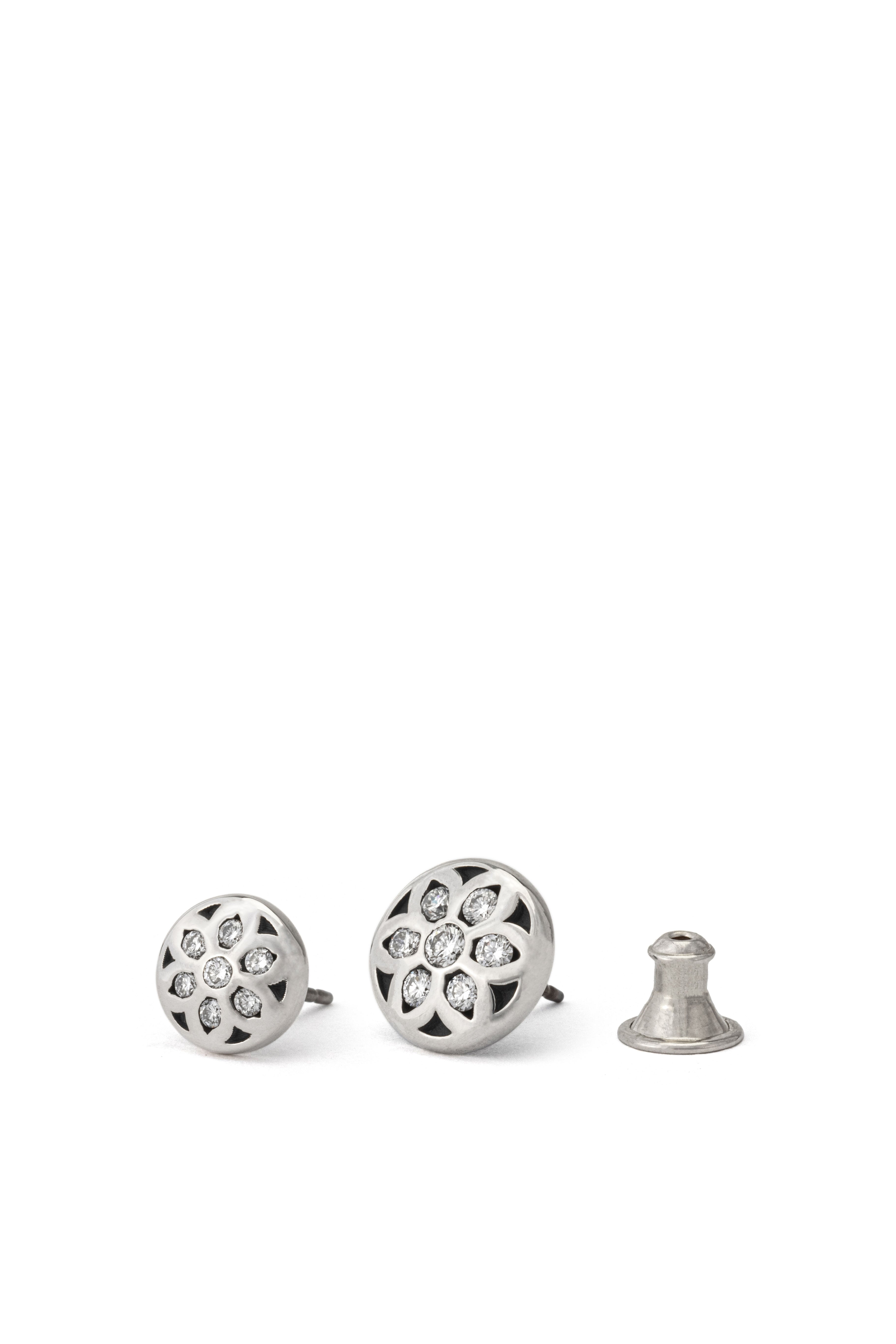 Rosette Stud – GOOD ART HLYWD